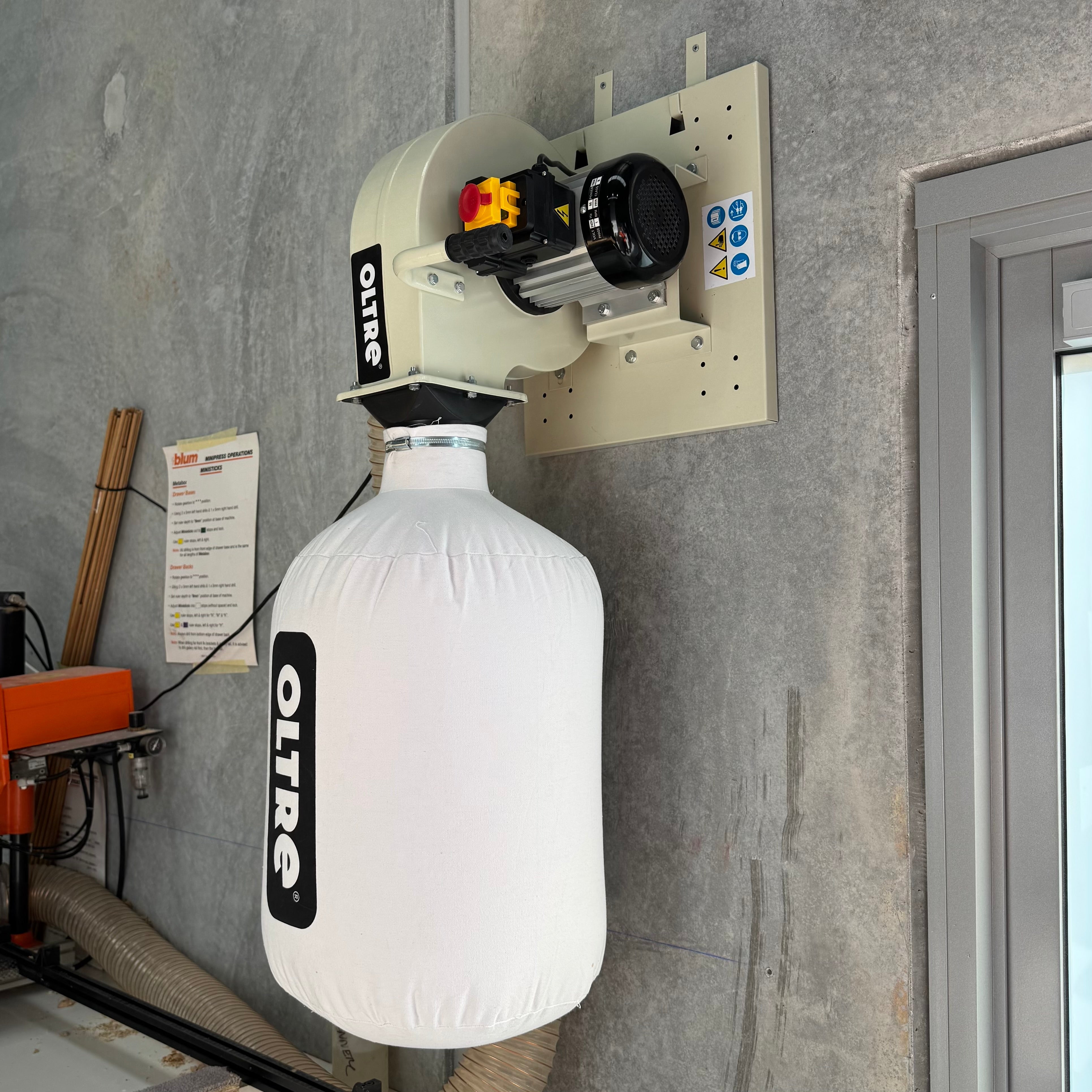 Oltre Dust Collector 240V 1HP 1 x Filter Element (Horizontal Bag) 500CFM OT-DC-700A